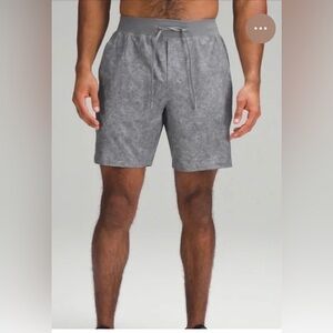 USED Lululemon Men’s “T.H.E.” Short 7” Inseam Linerless (M)